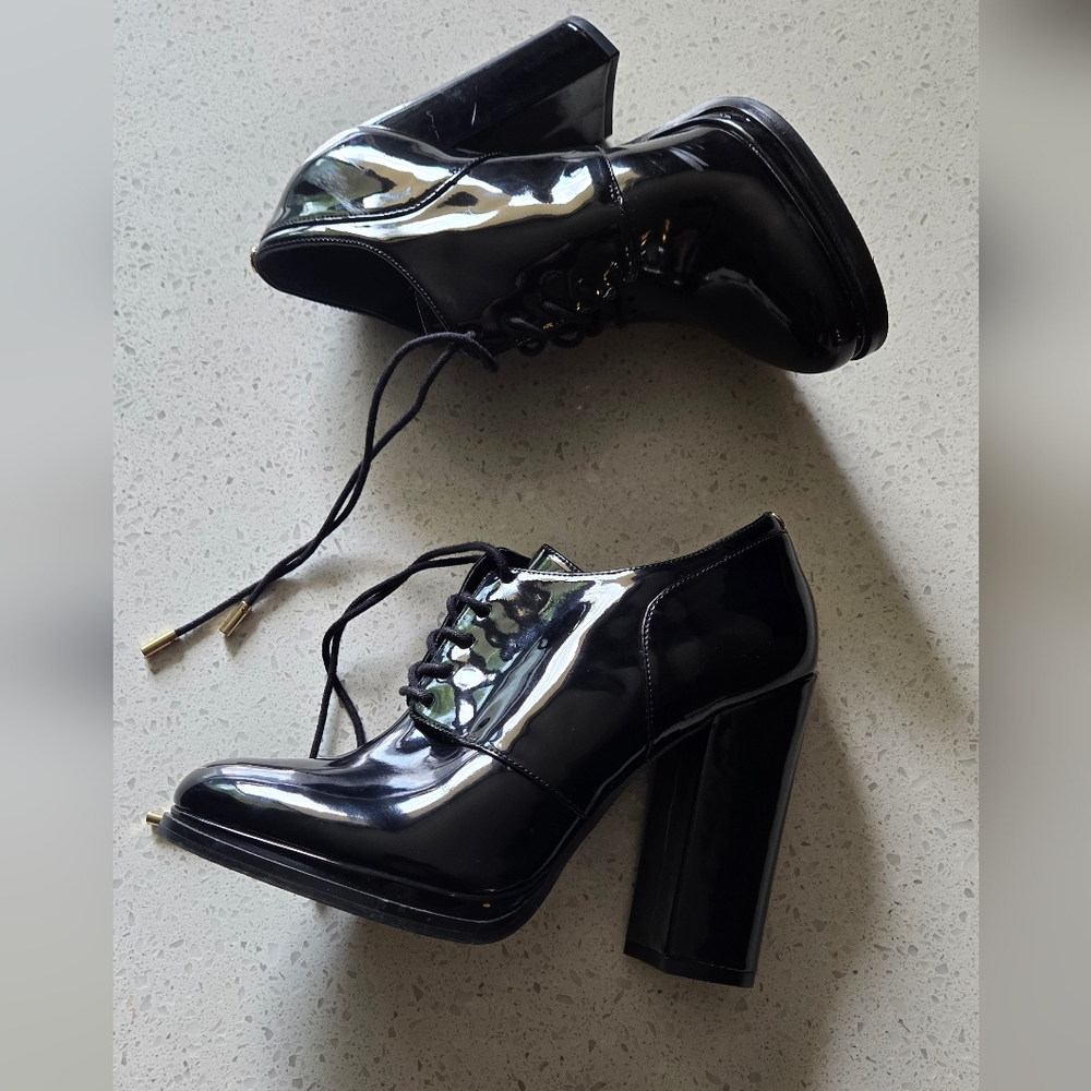 Guess Black Patent Leather Ankle Booties